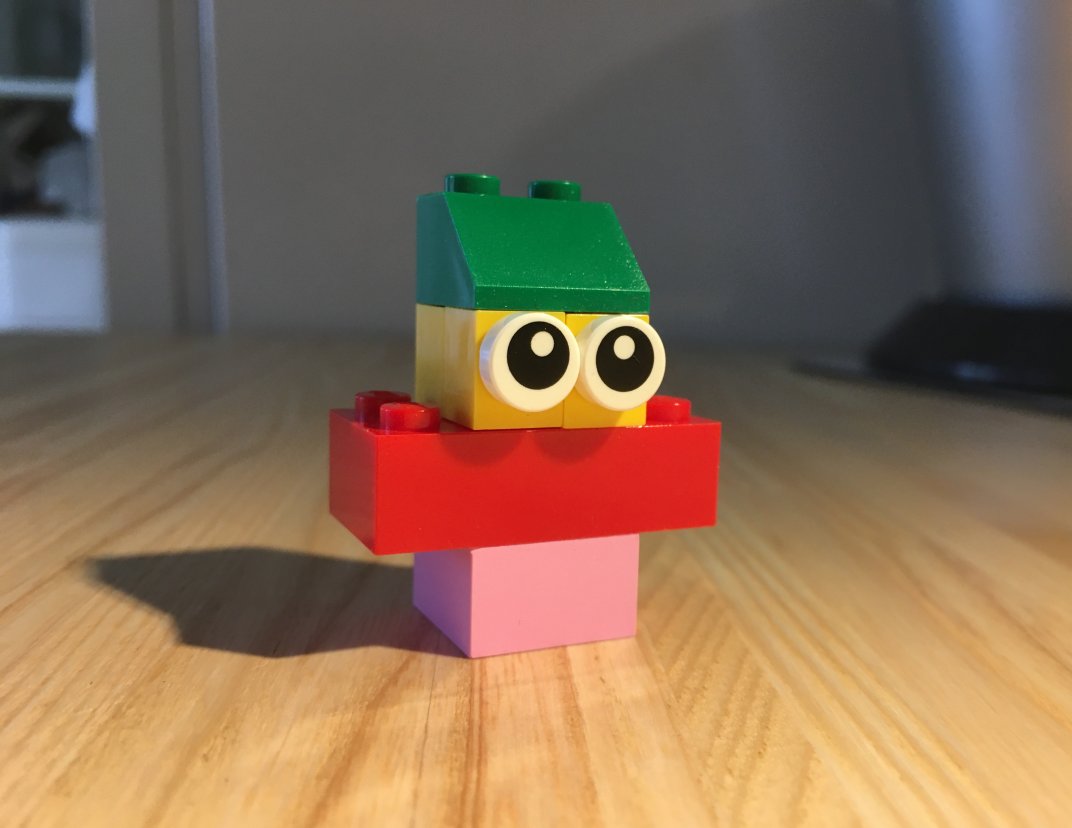A bot-like lego figurine, built by Lotta